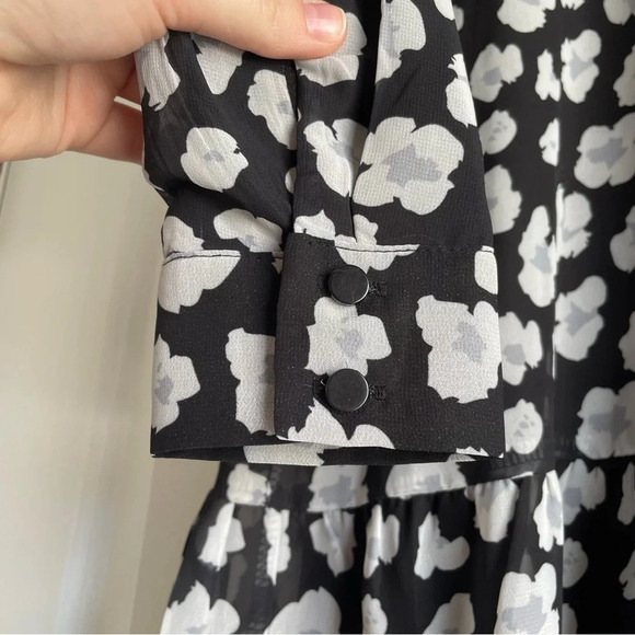 Udel Black and White Floral Print Long Sleeve Dress Midi Knee Length Size Small - Picture 6 of 9